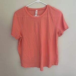 Lululemon t-shirt top